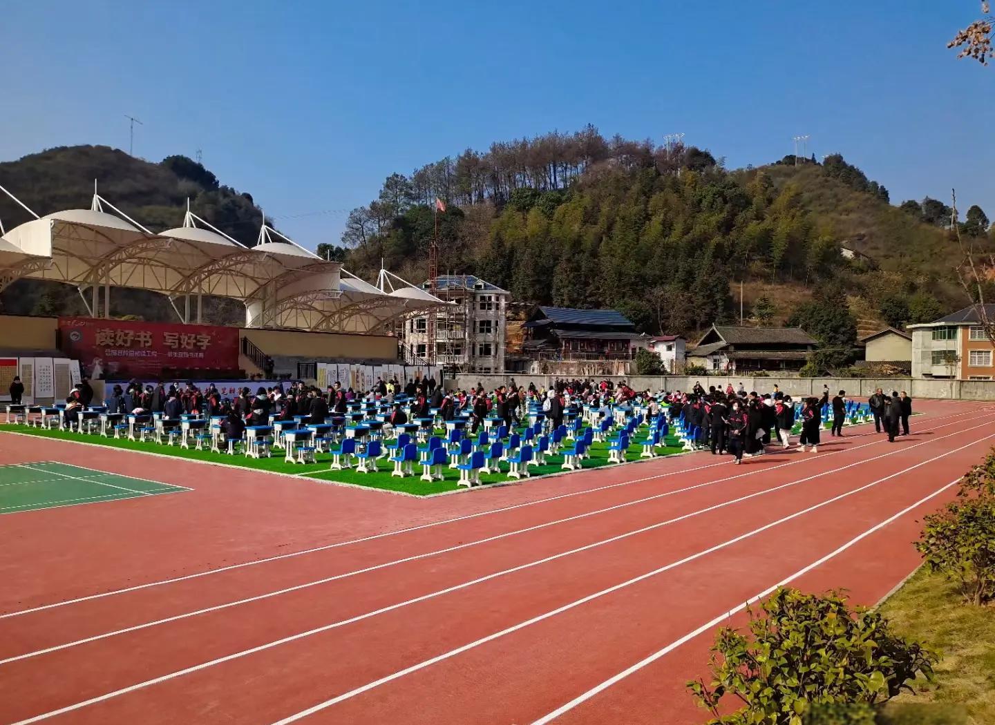 南通市硅PU塑胶跑道材料 - 价格